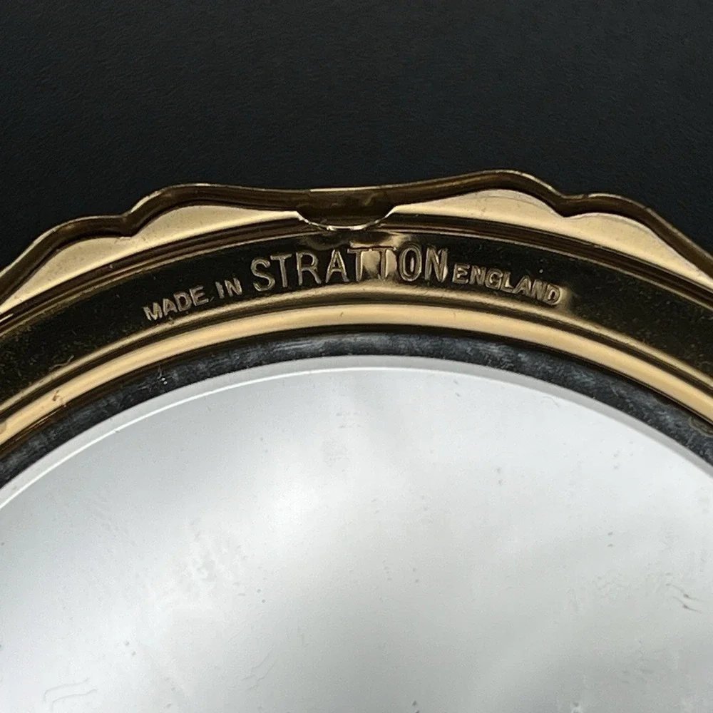 Stratton 1950's Powder Compact Mirror with Puff England Cream & Gold-toned